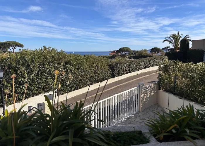 Bella-vue Gulf Of Saint Tropez 300 M Feriehus *