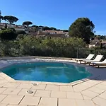 Casa de Férias Bella-vue Gulf Of Saint Tropez 300 M *