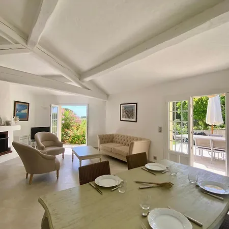 3 ,vue Golfe De Saint-tropez, à Pied, Piscine