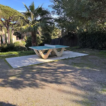 3 ,vue Golfe De Saint-tropez, à Pied, Piscine Hébergement de vacances