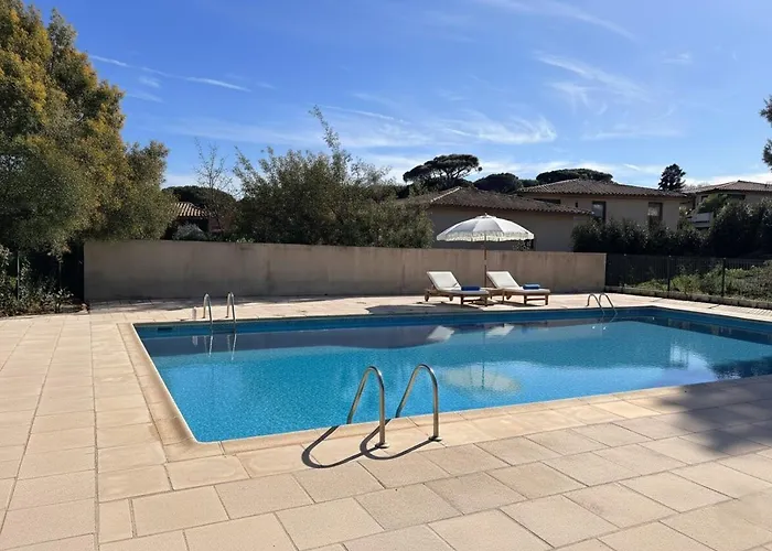 Bella-vue Gulf Of Saint Tropez 300 M 度假居