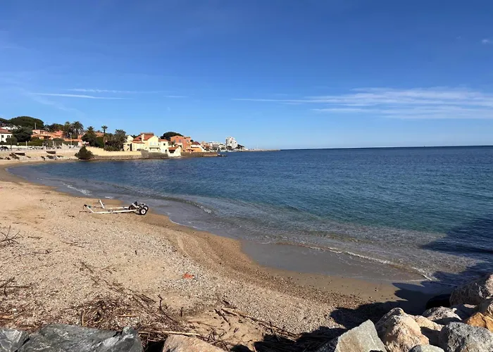 Bella-vue Gulf Of Saint Tropez 300 M 度假居 *