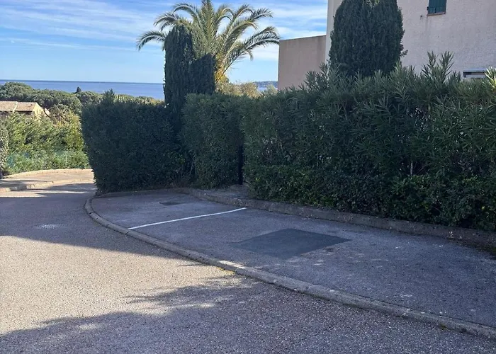 Bella-vue Gulf Of Saint Tropez 300 M 度假居
