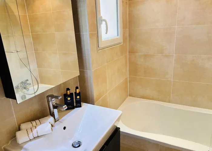 Bella-vue Gulf Of Saint Tropez 300 M Sainte-Maxime