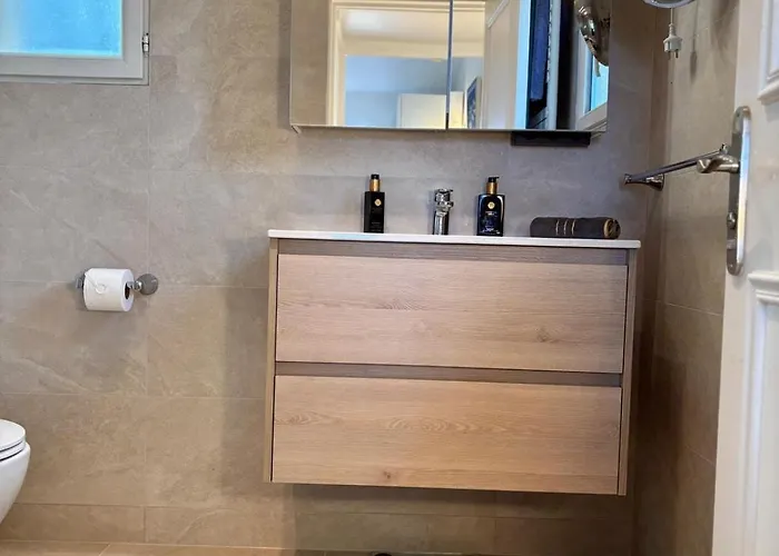 Bella-vue Gulf Of Saint Tropez 300 M Tatil Evi *